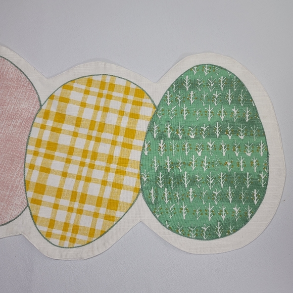 Easter Egg Spring Theme Fabric Table Runner - Picture 5 of 12